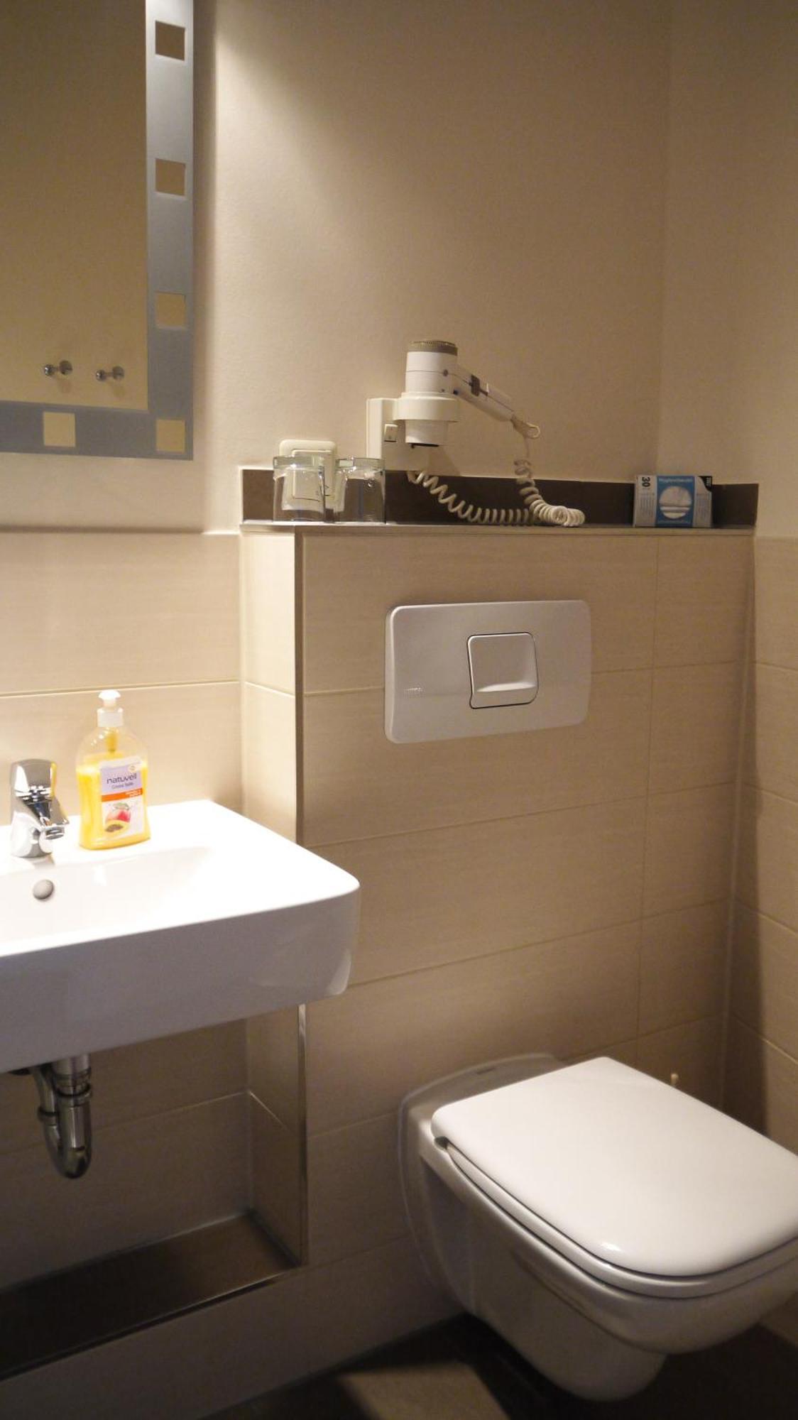 Hotel Carl Von Clausewitz Leipzig Ruang foto